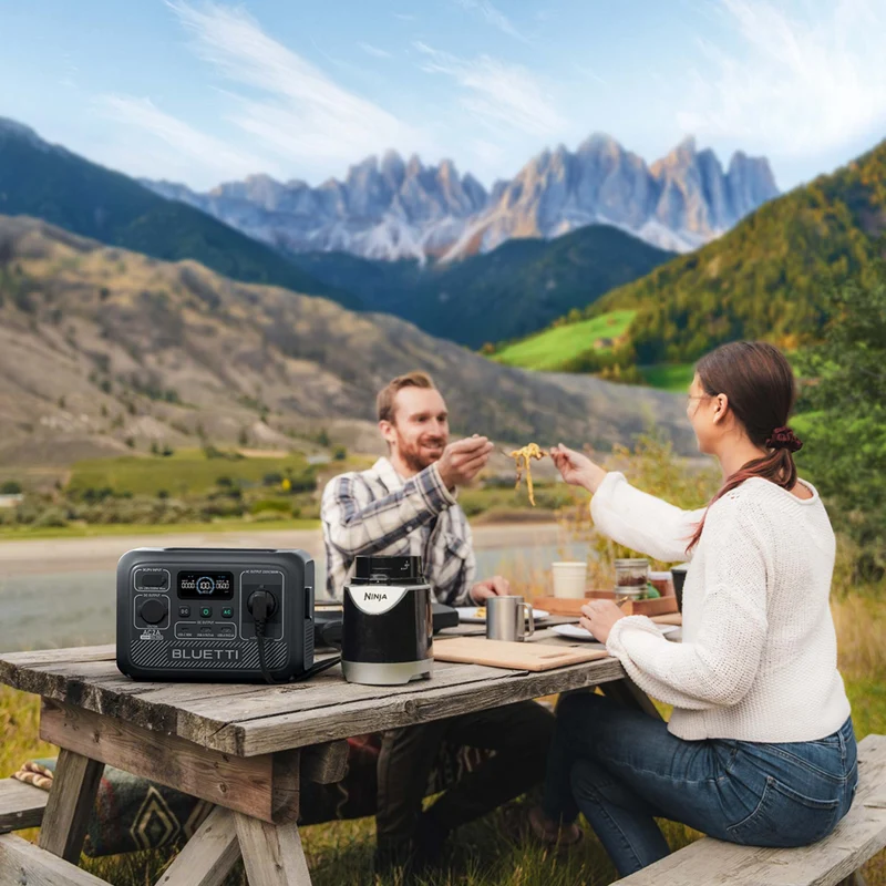 BLUETTI AC2A Station électrique portable | 300 W, 204,8 Wh