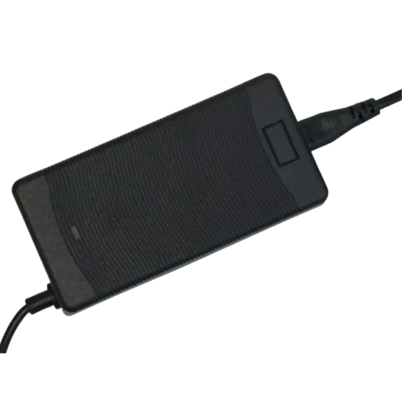 Chargeur Xiaomi 4 Ultra 53.6V 2A avec connecteur 9 mm