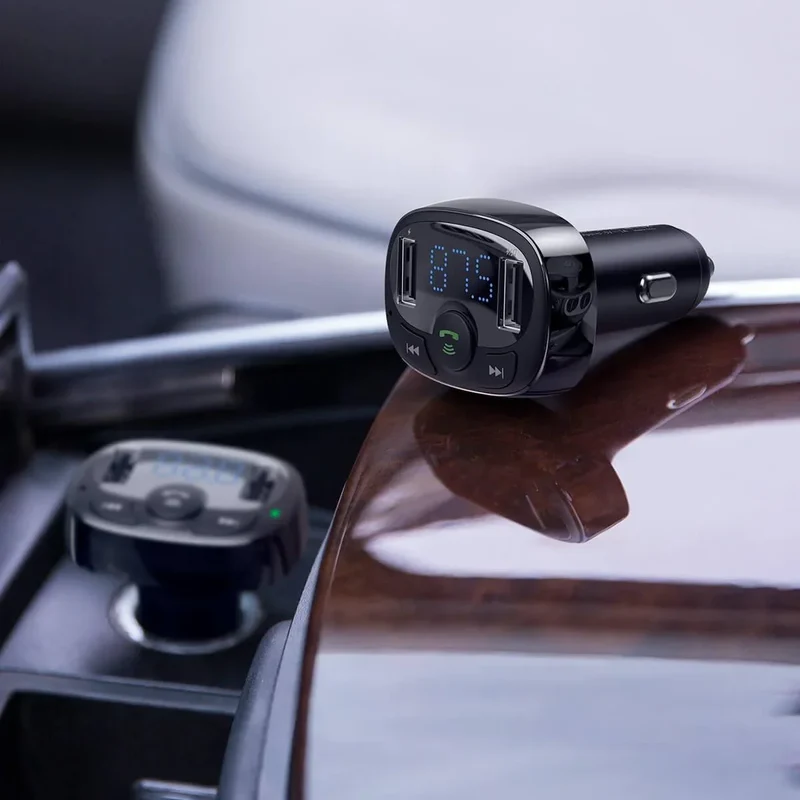 Chargeur USB et transmetteur FM allume cigare