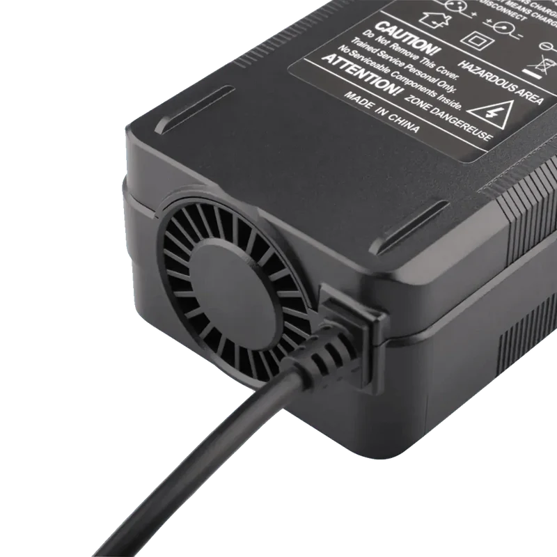 Chargeur 67.2v 2A Connecteur XLR écrou 3 contact