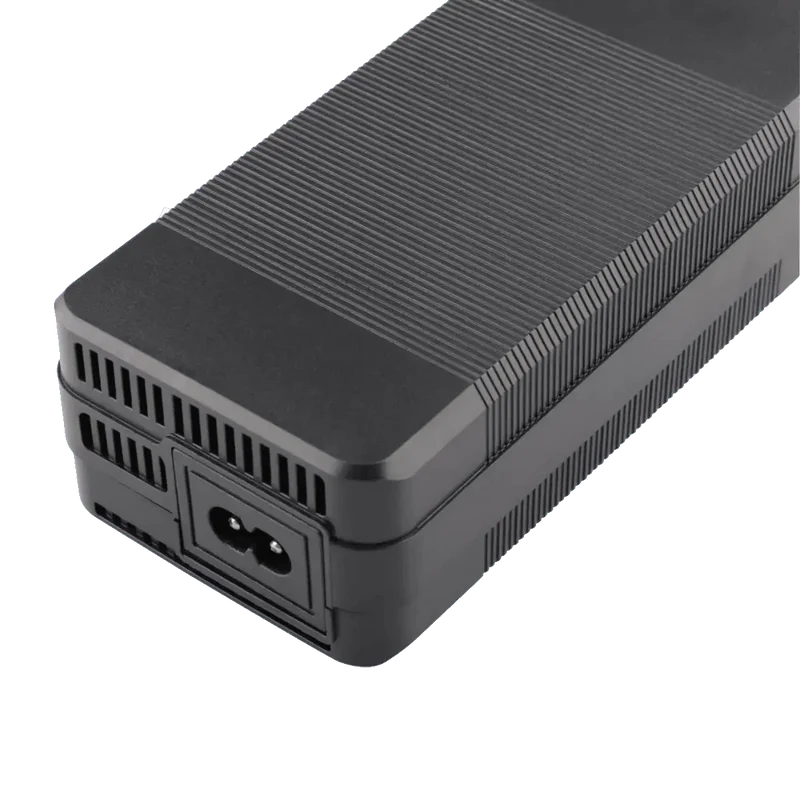 Chargeur de vélo électrique 58.8V 3A GX16
