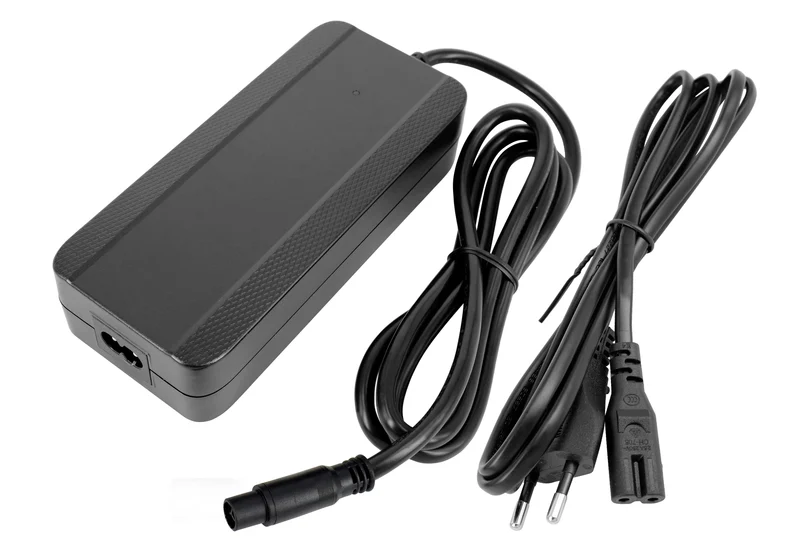 42V 2A Smart Charger für 36V E-Bike Akku | 3-poliger Stecker (kompatibel mit Greenway YJ145)