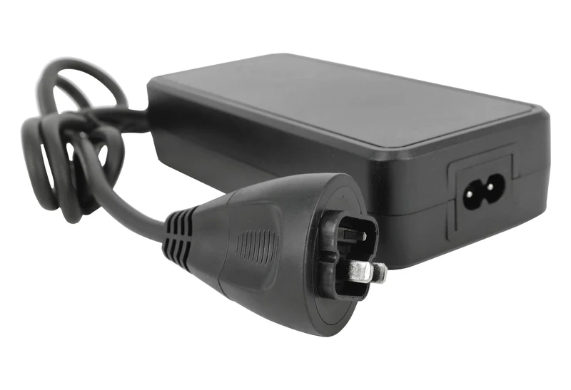 42V 2A Ladegerät für 36V Stella E-Bike Akkus | 3-poliger ovaler Stecker (mit Kerbe)