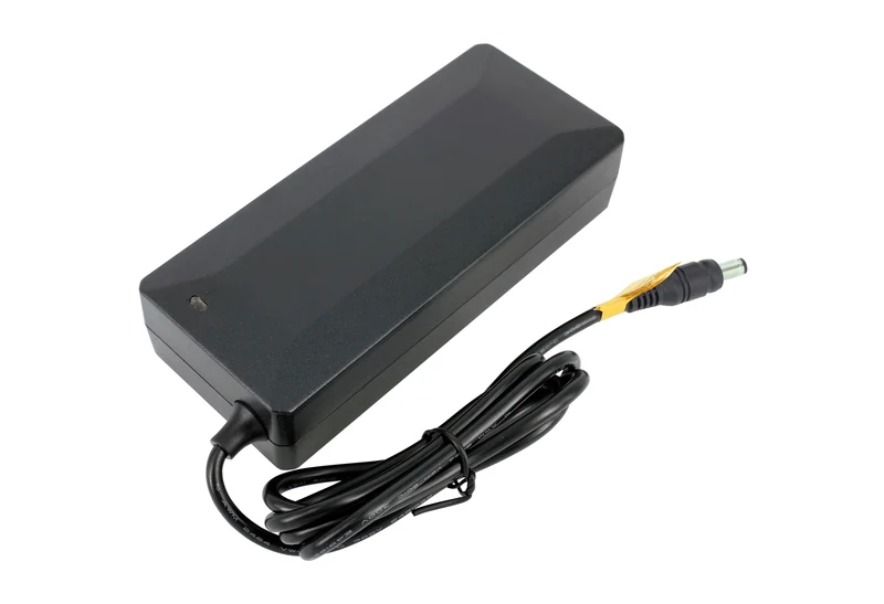 42 V 2 A Elektrofahrrad-Ladegerät für 36 V Lithiumbatterie, mit DC 5,5 mm x 2,1 mm Stecker